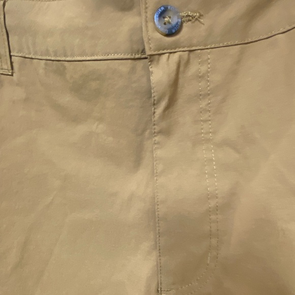 Eddie Bauer‎ Mustard color Shorts - Picture 7 of 9